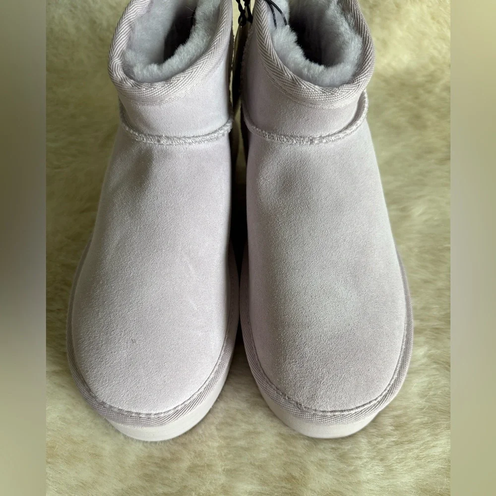 New! Fireside by Dearfoams Kingston Genuine Shearling Platform Bootie size 7